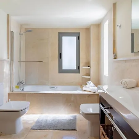 Casa Acosta - Stylish 2br, Pool & Paddle Tennis In Flamingos * Estepona