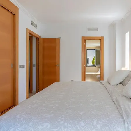 Casa Acosta - Stylish 2br, Pool & Paddle Tennis In Flamingos Apartment *