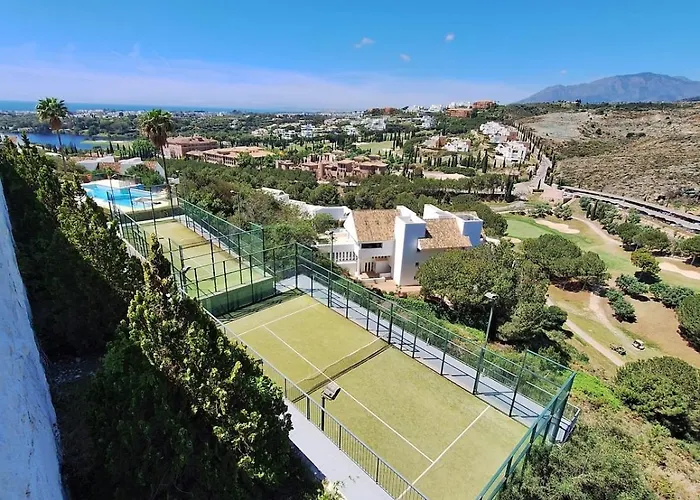 Casa Acosta - Stylish 2br, Pool & Paddle Tennis In Flamingos Appartement Estepona